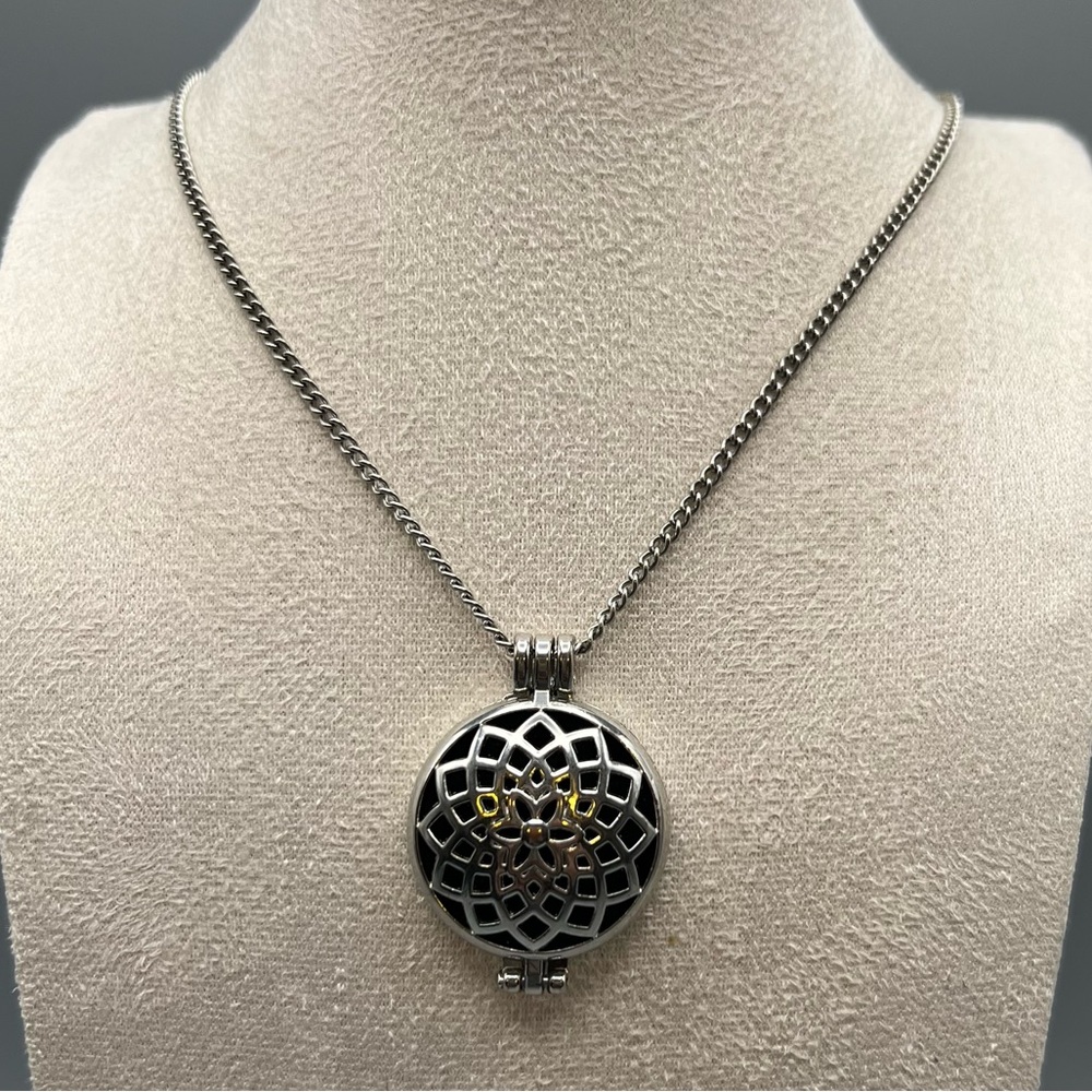 Silver Tone Essential Oil Diffuser Locket - image 1